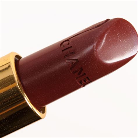 chanel 122 farouche|Chanel Farouche (122) Rouge Allure Lipstick Review & Swatches.